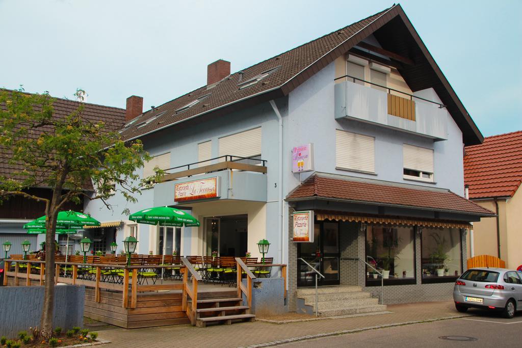 Pension Mimosa Rust Bagian luar foto